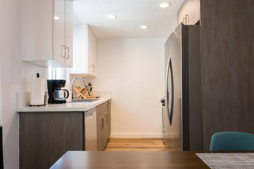 Stylish 2 Bed 1 And Half Bath Apartment Near Sofi Stadium, Lax, Forum Инглвуд Экстерьер фото