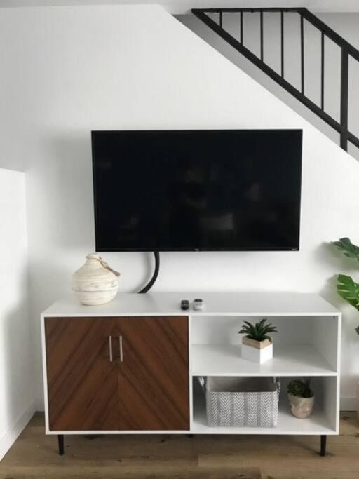 Stylish 2 Bed 1 And Half Bath Apartment Near Sofi Stadium, Lax, Forum Инглвуд Экстерьер фото